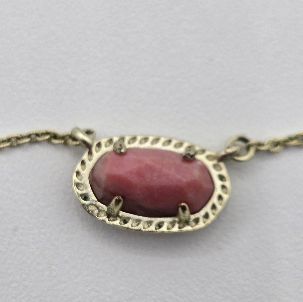 KENDRA SCOTT Elisa Coral Stone Small Pendant 14K over Brass Adjustable - Picture 8 of 8
